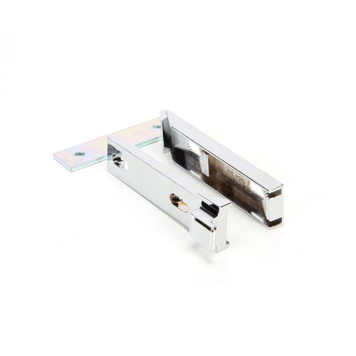 WS-67527 STRIKER PLATE M4200