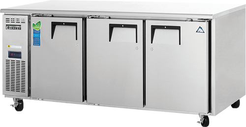 Everest Refrigeration ETR3 71.13"W Three-Section Solid Door Undercounter/Worktop Refrigerator