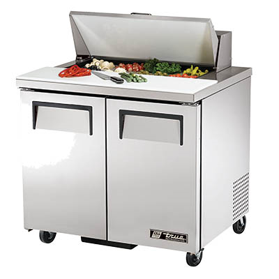True TSSU-36-08-HC 36.38" W Two-Section Two Door Sandwich/Salad Unit