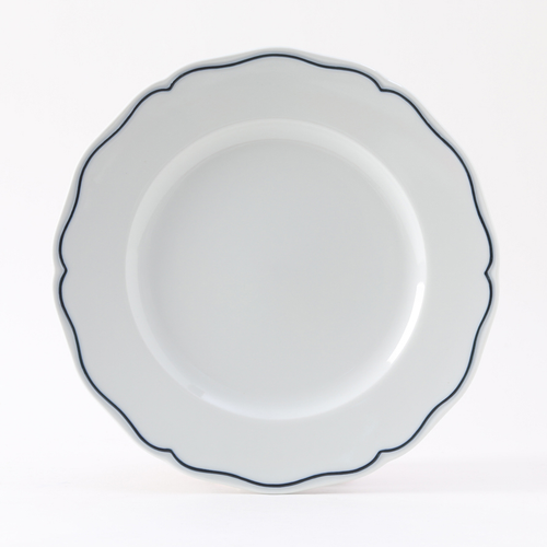 Tuxton SBA-090 9" Porcelain Porcelain White Round Plate (2 Dozen Per Case)