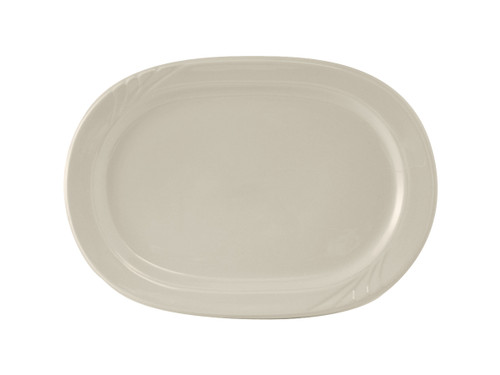 Tuxton YEH-117 Ceramic American White/Eggshell Oval RacetRack Platter (1 Dozen)