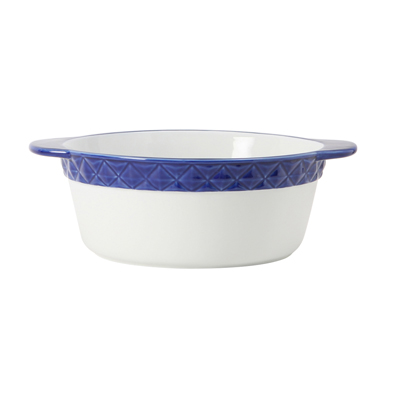 Tuxton EAC-301 12" 3-1/2 qt Porcelain Porcelain White Round Casserole Dish (2 Each Per Case)