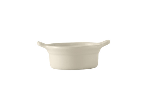 Tuxton BES-1004 10 Oz. Ceramic American White/Eggshell Casserole Dish (1 Dozen)