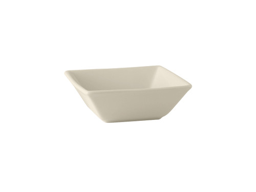 Tuxton BEB-250H 25 Oz. Ceramic American White/Eggshell Square Bowl (1 Dozen)