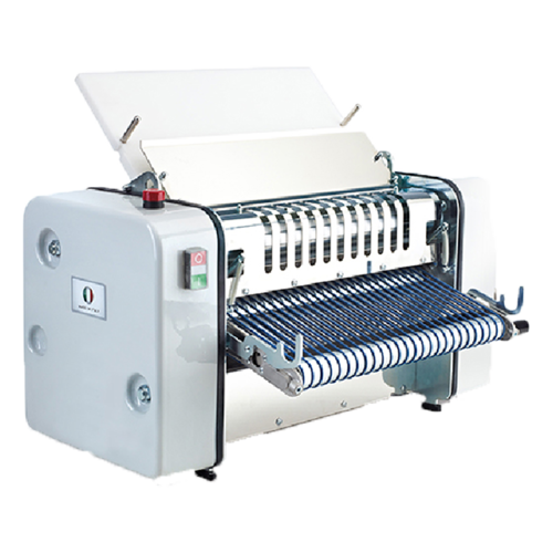 Univex T50 35.44" W x 20.19" D x 22.68" H Bench Model 0" to .71" Adjustable Hard Cylinders Heavy Duty Rolling Pins Vertical Dough Sheeter - 115 Volts 1-Phase