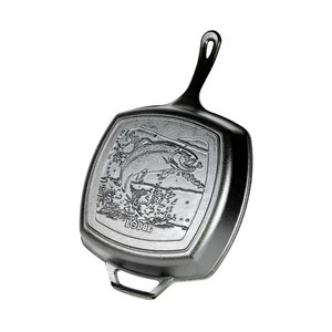 Lodge L8SGPWLFI 10.5" Round Cast Iron With Helper Handle Wildlife Series Skillet (3 Each per Case)