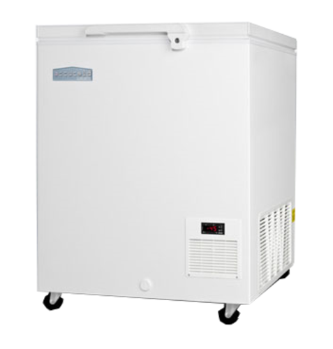 Summit EL11LT 4.5 Cu. Ft. Solid Chest Freezer - 115 Volts