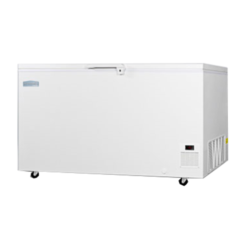 Summit EL51LT 15.5 Cu. Ft. Solid Chest Freezer - 115 Volts