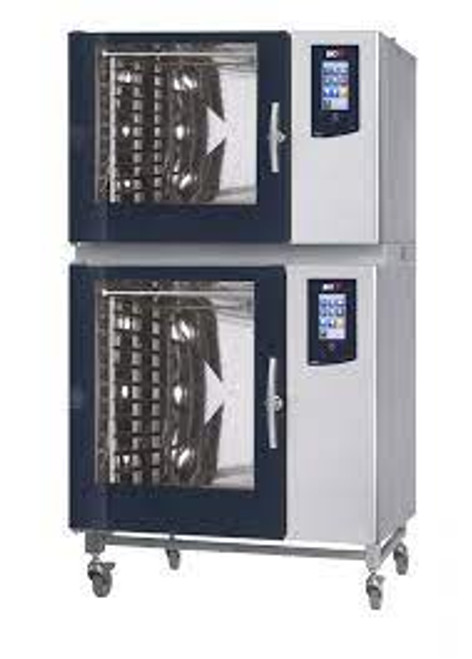 BKI CBKI-102E 16 Pans Full Size Electric 102 Series Combi Oven