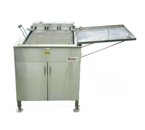 Belshaw 624-240V-1 96 Lbs. Stainless Steel Electric Donut Fryer - 208-240 Volts 17100 Watts