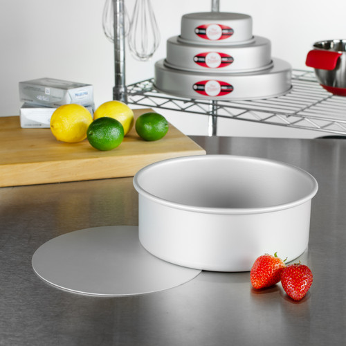 Fat Daddio's PCC-62 30.72 Oz. Aluminum Round 16 Gauge Removable Bottom Cake Pan