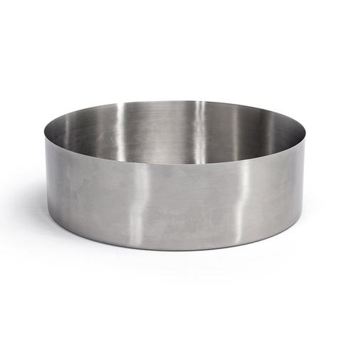 FOH BBO040BSS28 350 Oz. Silver Round Stainless Steel Raised Rim Soho Bowl