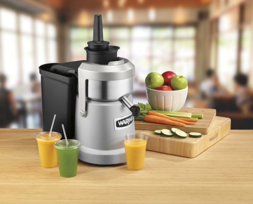 Waring WJX80X 21.75" H x 14.87" W Powder-Coated Die-Cast Metal Housing with Stainless Steel Electric Juice Extractor - 120 Volts