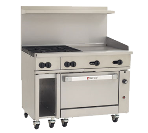 Wolf C48C-4B24G-NG 48" W 4 Burners Natural Gas Challenger XL Restaurant Range - 195,000 BTU