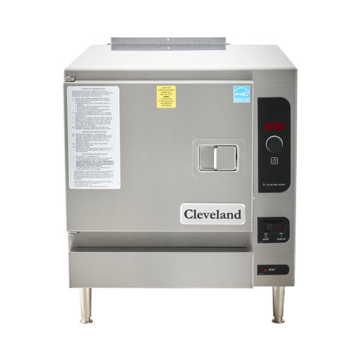 Cleveland 22CGT3.1-NG 21.63" W Stainless Steel Boilerless Countertop Natural Gas SteamChef 3 Convection Steamer - 32,000 BTU