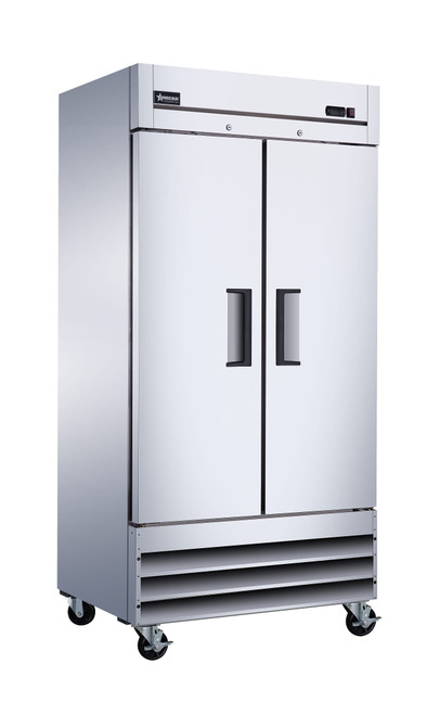 Omcan USA 50110 39.5" W Stainless Steel Solid Doors Reach-In Refrigerator - 115 Volts