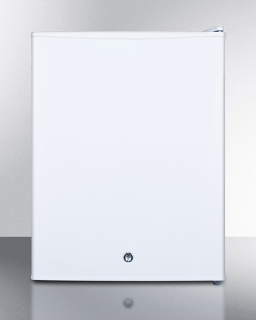 Summit FS30L7 18.5" W White Freestanding One-Section Solid Door Compact Freezer - 115 Volts