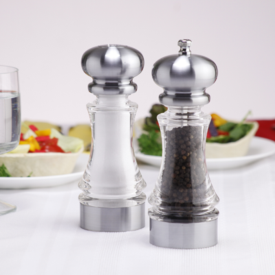 Chef Specialties Lehigh Salt Shaker and Pepper Mill - Thumbnail 3