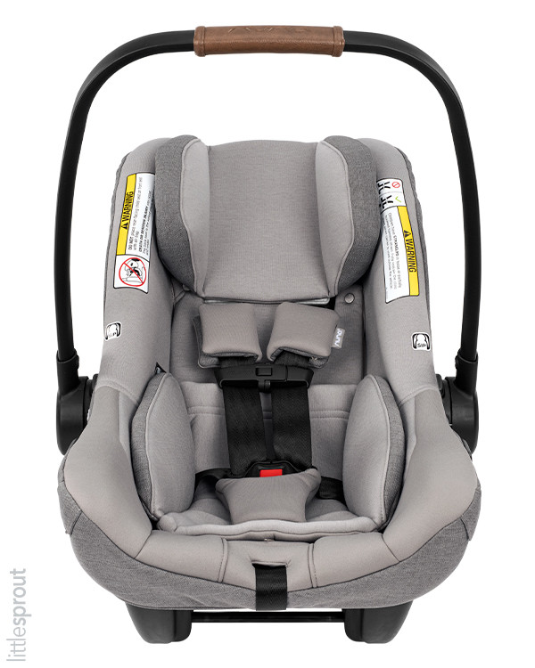 nuna pipa front facing