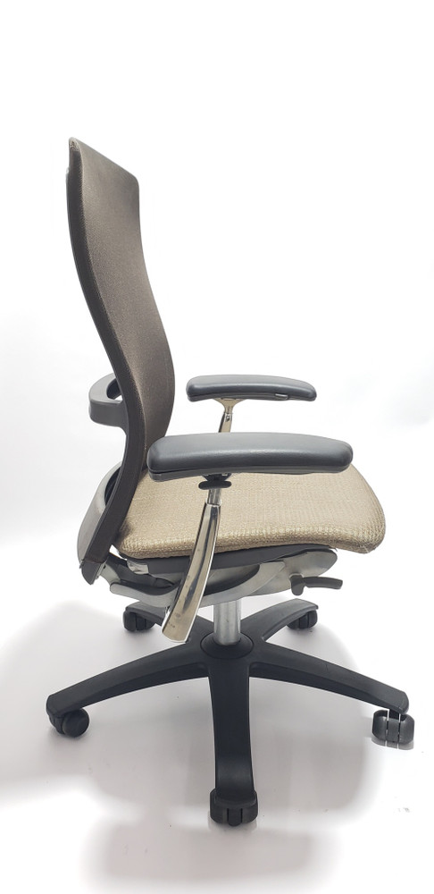 Knoll Life Chair Fully Adjustable Model Dark Brown Mesh