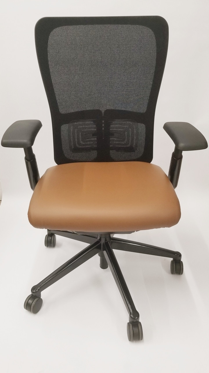 Haworth Zody Chair in Leather Fully Adjustable Model in Camel