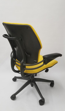 Humanscale Freedom Chair Fully Adjustable Model Yellow Leather