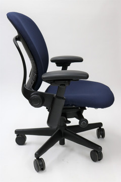 Steelcase Leap Chair In Navy Fabric + Pivot Arms