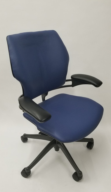 Humanscale Freedom Chair Fully Adjustable Model Navy Leather