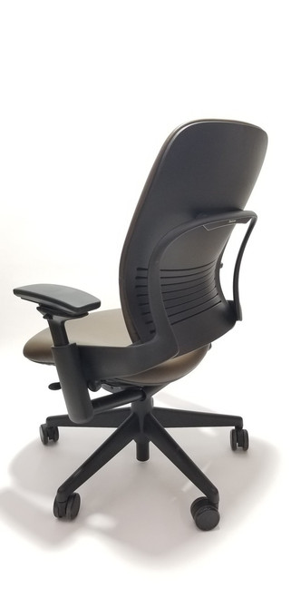 Steelcase Leap Chair V2 In Dark Brown Leather