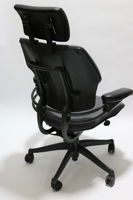 Humanscale Freedom Chair Added Headrest Fully Adjustable Model Gray Fabric