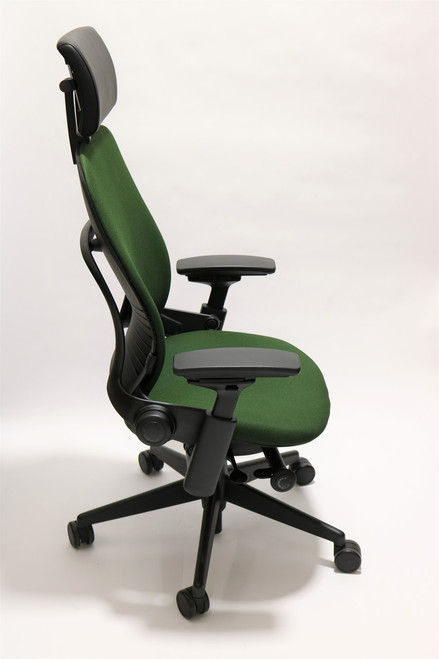 Steelcase Leap Chair V2 Green Fabric With Headrest