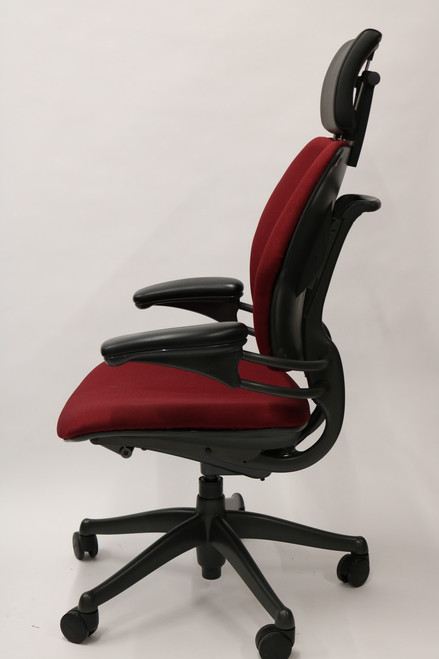 Humanscale Freedom Chair Added Headrest Fully Adjustable Model Burgundy Fabric