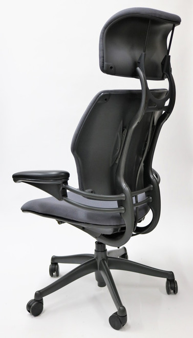 Humanscale Freedom Chair Fully Adjustable Model With Headrest Gray