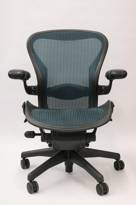 Herman Miller Aeron Chair Basic Size B Jade Green