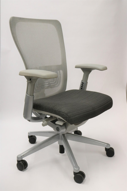 Haworth Zody Chair, Platinum Frame, Gray Mesh,