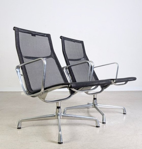 Herman Miller Eames Aluminum Group Vitra Lounge Side Chairs in Black Mesh 2 In Stock