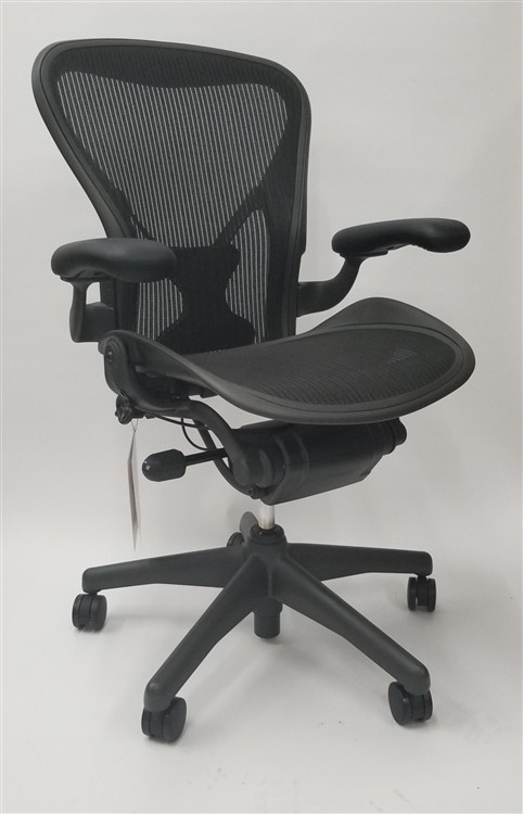 Herman Miller Aeron Chair Basic with Posturefit Size B (or C)