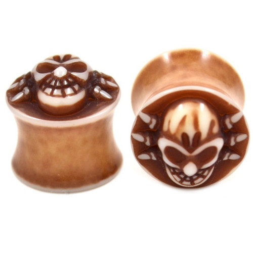 Brown Spider Skull Acrylic Saddle Ear Plugs (2g-5/8")