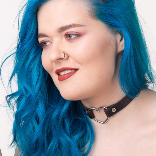 Jeweled Twisted Hoop Steel Nose Ring 20G Jeweled Twisted Hoop Steel Nose Ring 20G