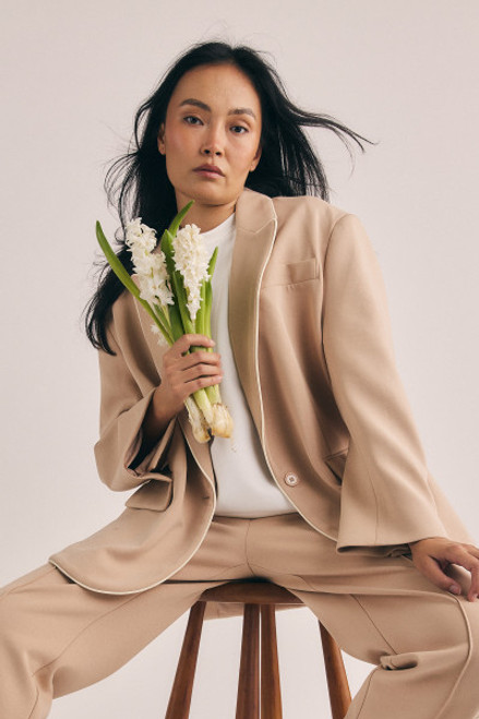 Sporty Oversized Blazer in Clay Sporty Oversized Blazer in Clay