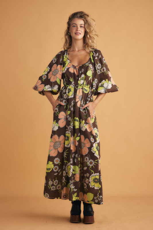 Carrie Scoop Neck Maxi in Chestnut