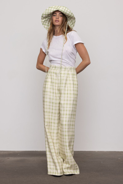 Frankie Wide Leg Trouser in Leaf Green