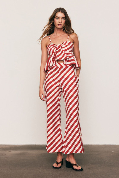Gingham Crop Flare in Red