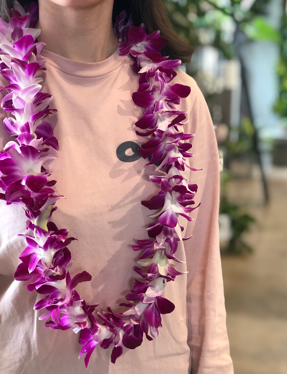 ORCHID LEI SINGLE IN SHADES OF PURPLE - Orchid Dynasty
