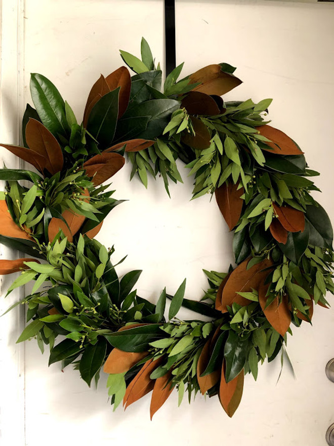 MAGNOLIA AND BAYLEAF WREATH
