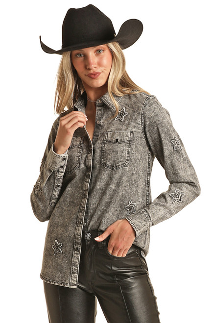 Women's Star Print Long Sleeve Snap Shirt in Charcoal - Front