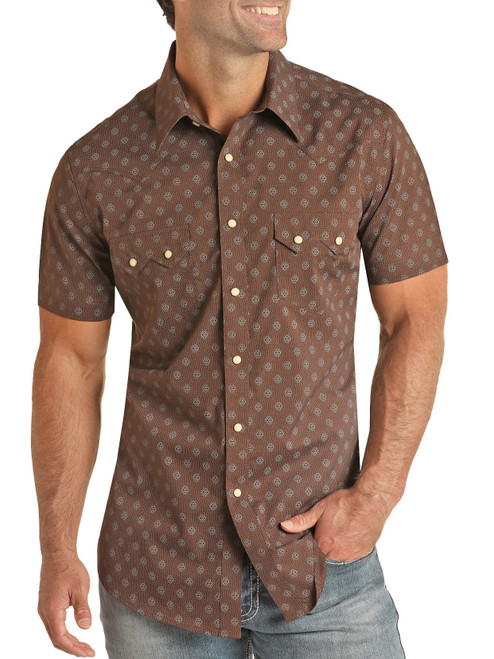 Men's Slim Fit Medallion Print Short Sleeve Snap Shirt in Brown