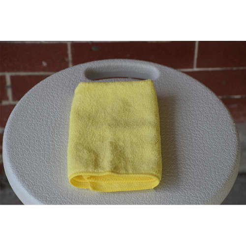 Yoga Towel - Yellow - Studio Microfiber - 35cm X 35xm Yoga Towel - Yellow - Studio Microfiber - 35cm X 35xm