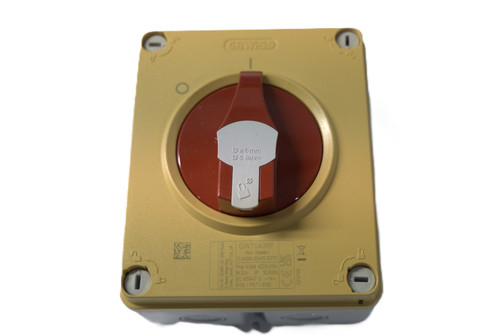 Switch Isolator 32amp 4P
