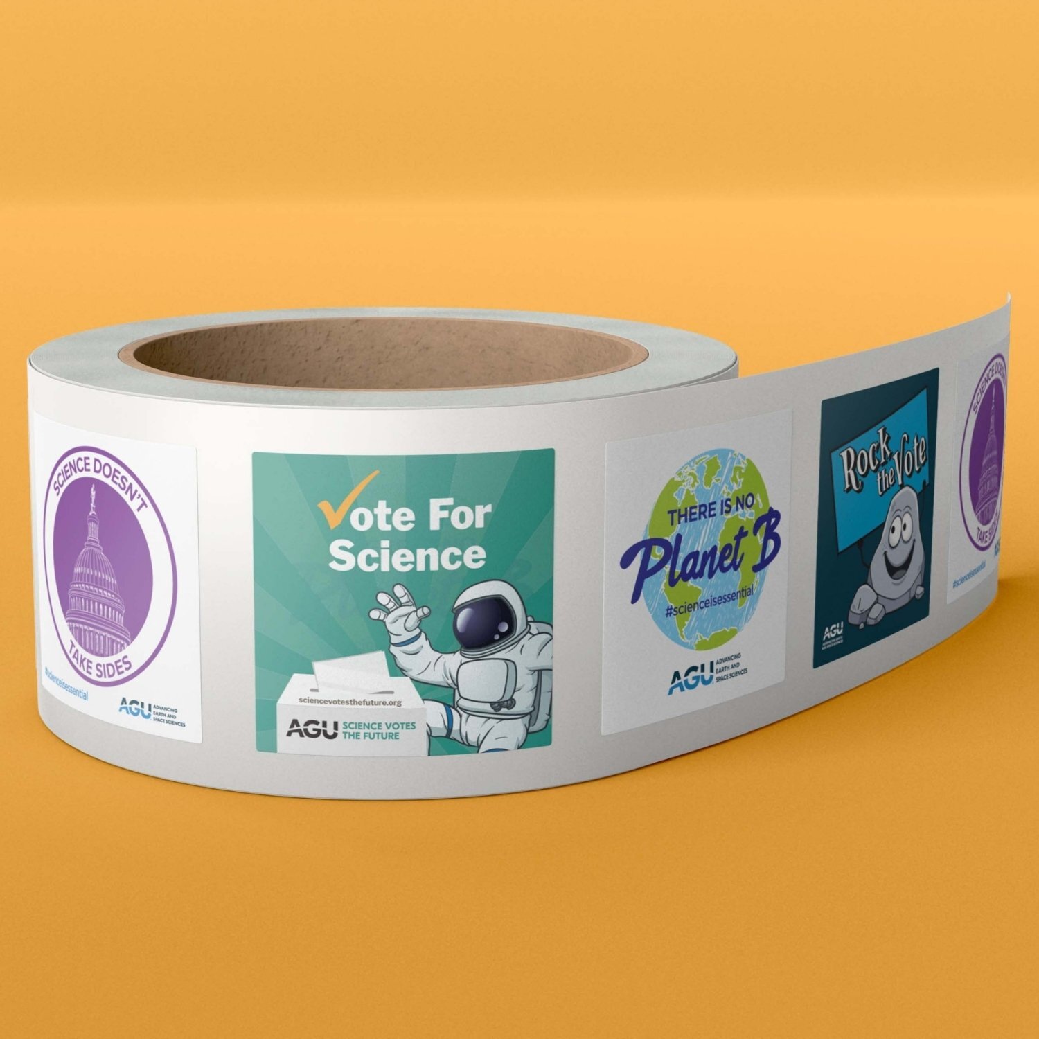 Sustainable zero waste liner composed of 100% recycled paper
